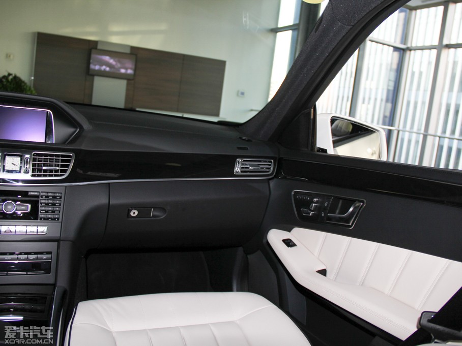 2015YE E 320L 4MATIC