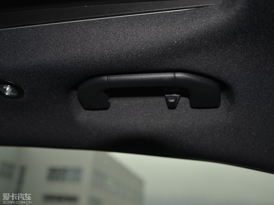 2015YE(j) E 260L A