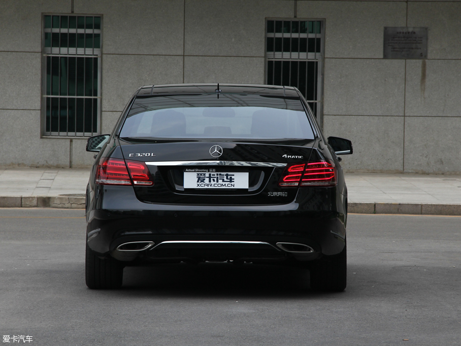 2015YE E 320L 4MATIC A