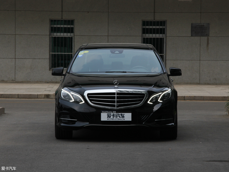 2015YE E 320L 4MATIC A