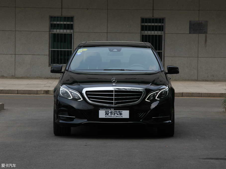 2015YE E 320L 4MATIC A