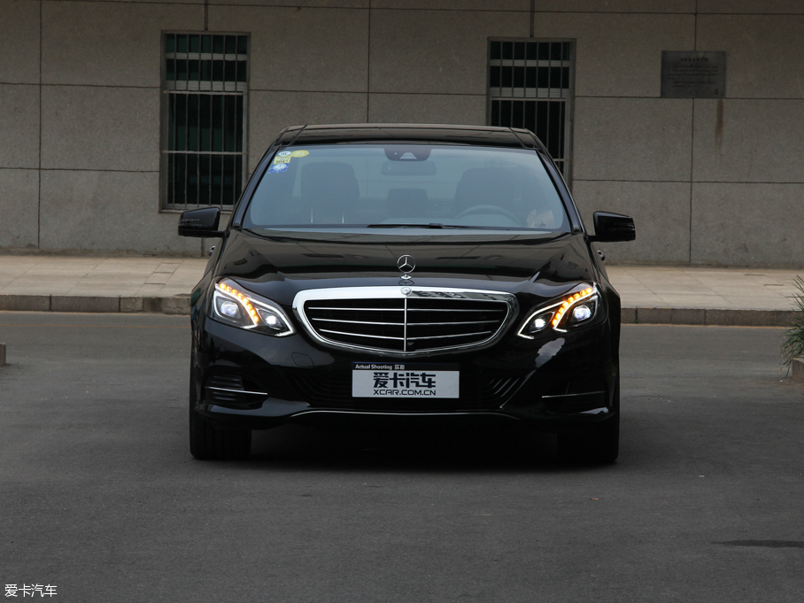 2015YE E 320L 4MATIC A