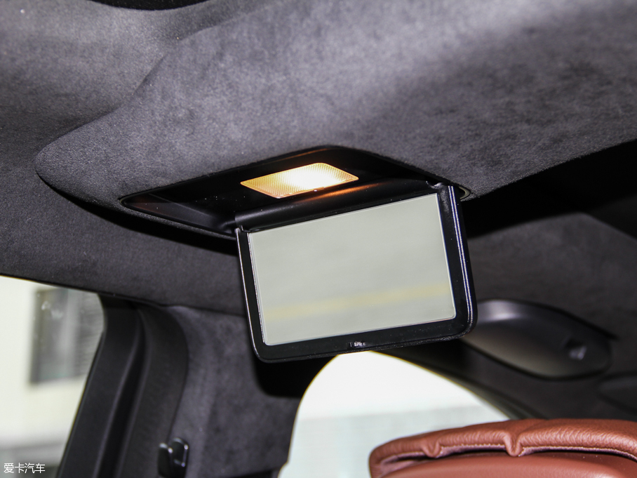 2015YE E 320L 4MATIC A