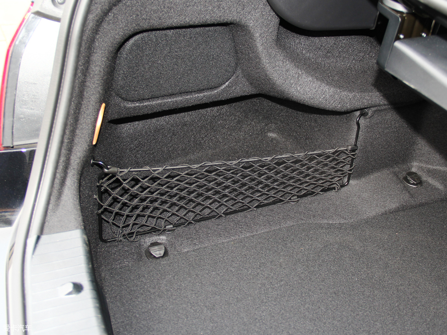 2015YE E 320L 4MATIC A