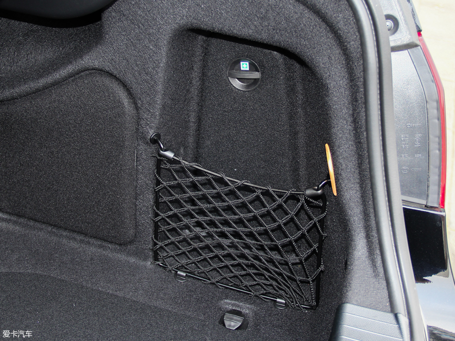 2015YE E 320L 4MATIC A