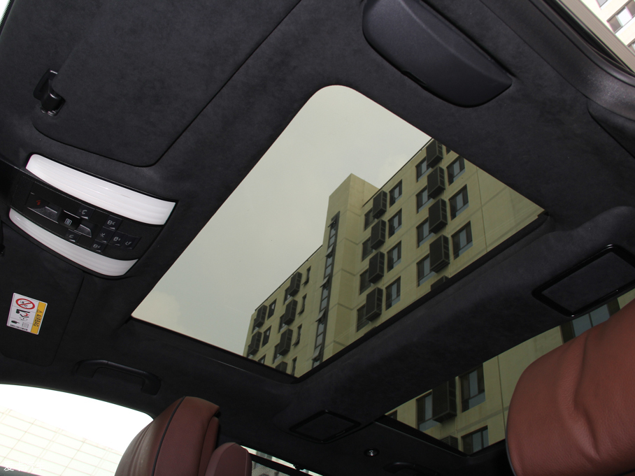 2015YE E 320L 4MATIC A