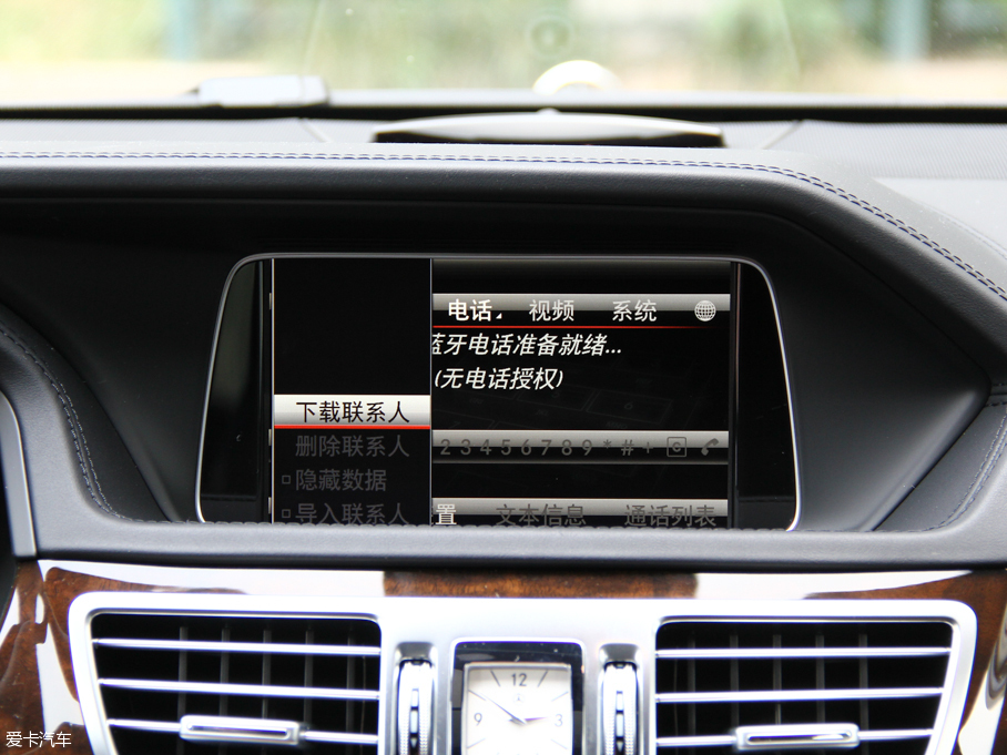 2015YE E 320L 4MATIC A