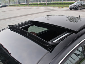 2015E 260L \ӺA (x)(ji)^