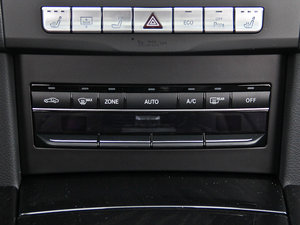 2015E 260L \ӺA {{(ji)