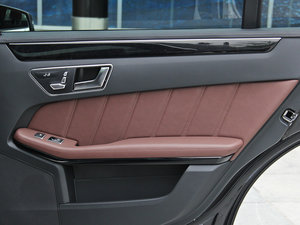 2015E 320L 4MATIC \ g