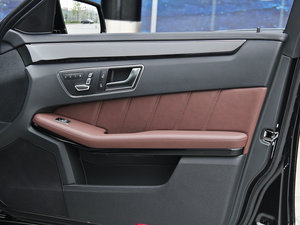 2015E 320L 4MATIC \ g