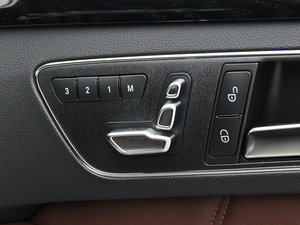 2015E 320L 4MATIC \ g