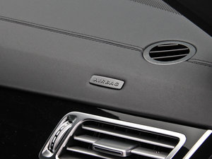 2015E 320L 4MATIC \ g