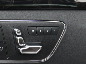 2015E 320L 4MATIC \ g