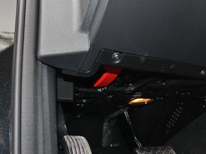 2015E 320L 4MATIC \ g