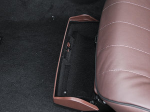 2015E 320L 4MATIC \ g