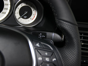2015款E 320L 换挡杆