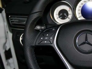 2015E 320L 4MATIC п؅^