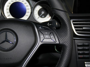 2015E 320L 4MATIC п؅^