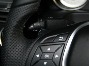 2015E 320L 4MATIC п؅^(q)