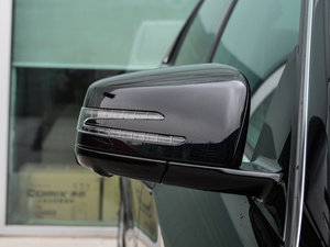 2015E 320L 4MATIC A ^