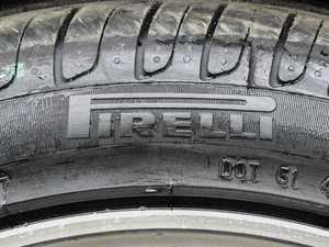 2015E 320L 4MATIC A ^