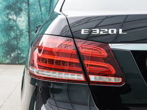 2015E 320L 4MATIC A ^