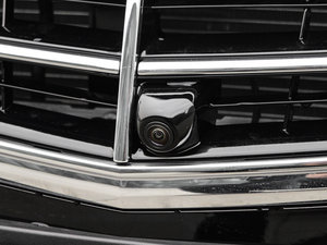 2015E 320L 4MATIC A ^