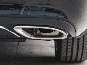 2015E 320L 4MATIC A ^