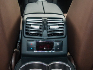 2015E 320L 4MATIC A g