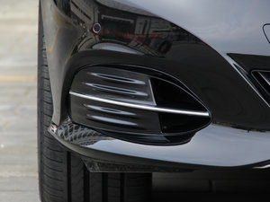 2015E 320L 4MATIC A (x)(ji)^