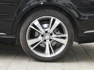 2015E 320L 4MATIC A ^