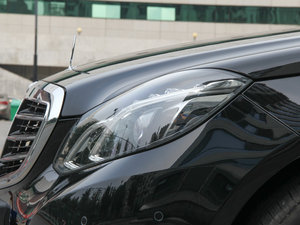 2015E 320L 4MATIC A ^