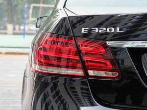 2015E 320L 4MATIC A ^