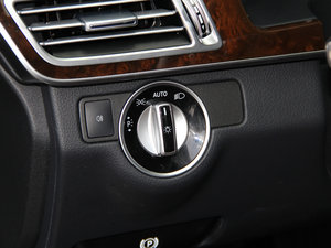 2015E 320L 4MATIC A п؅^