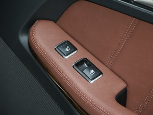 2015E 320L 4MATIC A g