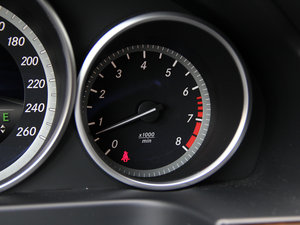 2015E 320L 4MATIC A п؅^