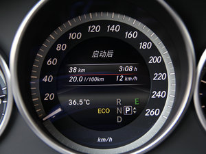 2015E 320L 4MATIC A п؅^