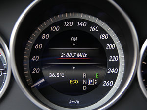 2015E 320L 4MATIC A п؅^