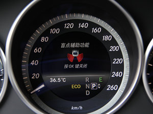 2015E 320L 4MATIC A п؅^