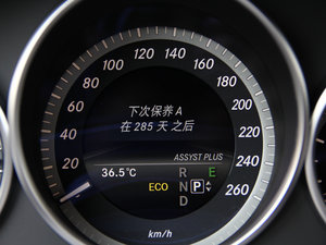 2015E 320L 4MATIC A п؅^