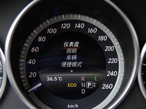 2015E 320L 4MATIC A п؅^