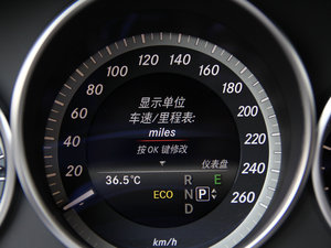 2015E 320L 4MATIC A п؅^