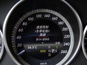 2015E 320L 4MATIC A п؅^