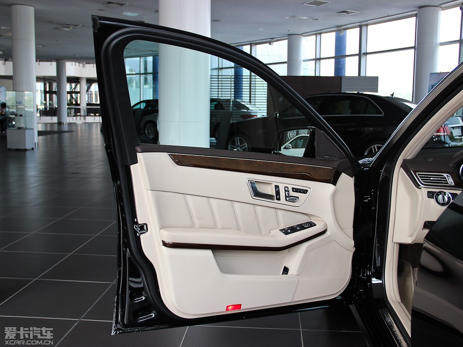 2015YEԴ E 400L Hybrid