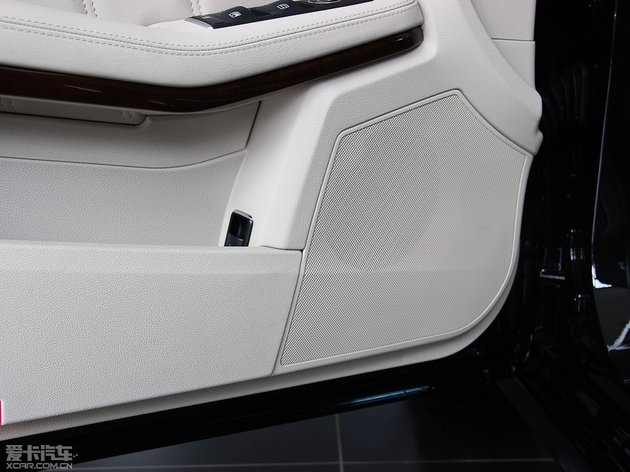 2015YE(j)Դ E 400L Hybrid