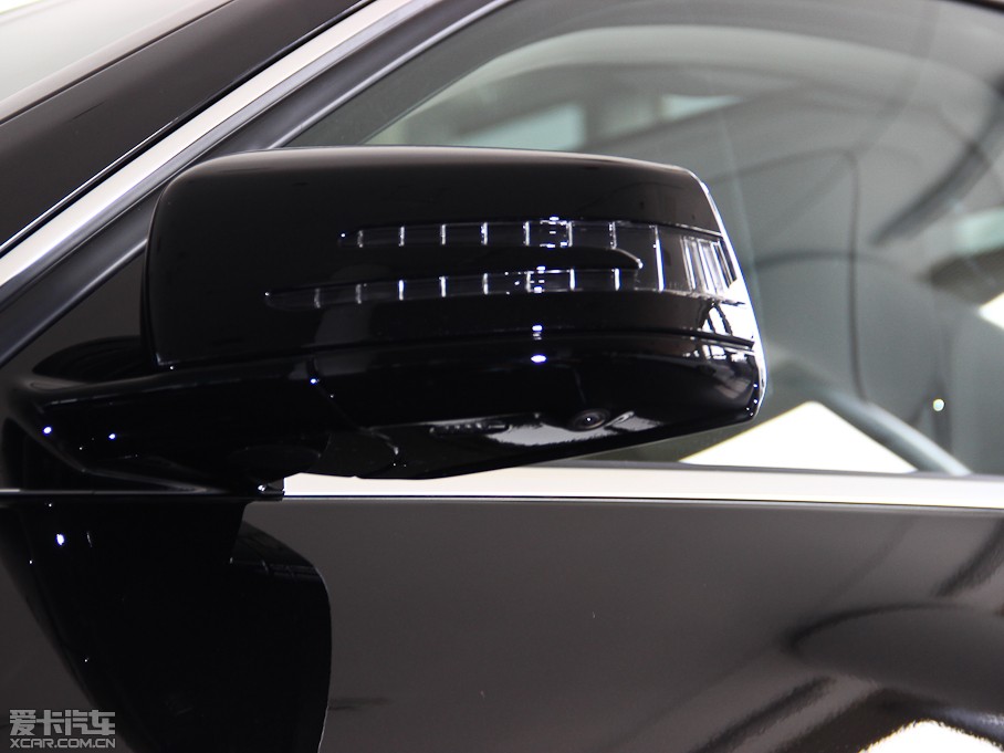 2015YE(j)Դ E 400L Hybrid