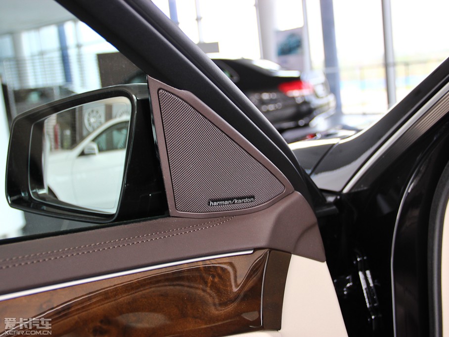 2015YEԴ E 400L Hybrid