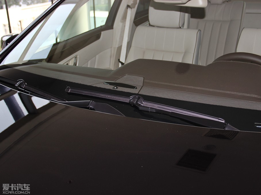 2015YE(j)Դ E 400L Hybrid