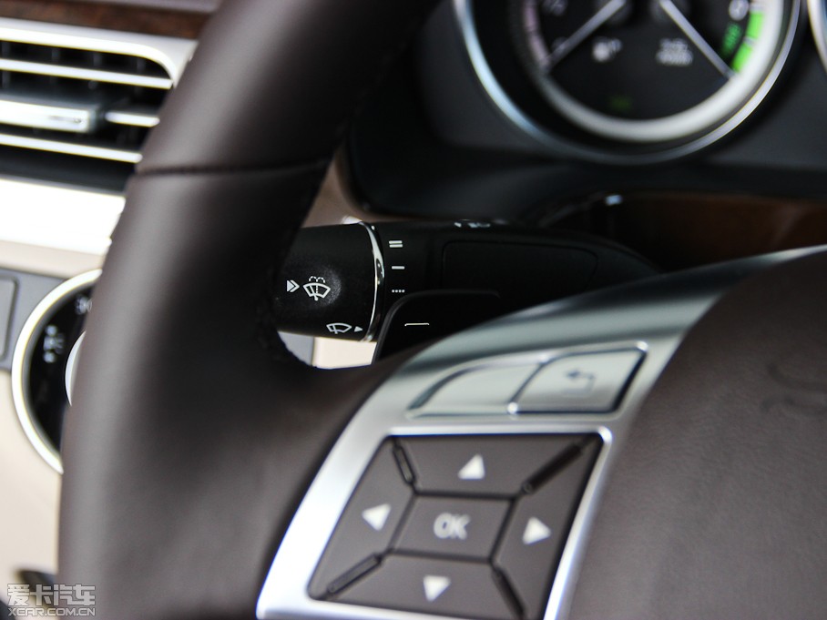 2015YEԴ E 400L Hybrid